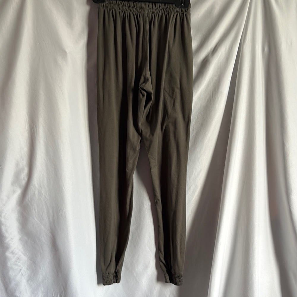 Ardene Olive Green Jogger Pants - Picture 5 of 9